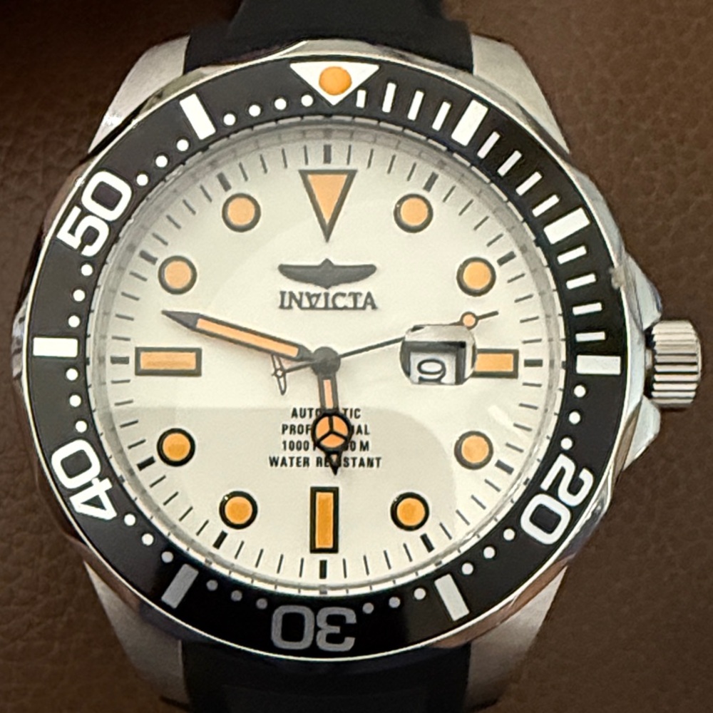 Invicta Pro Diver Men’s Watch - Model 33600 - 60mm